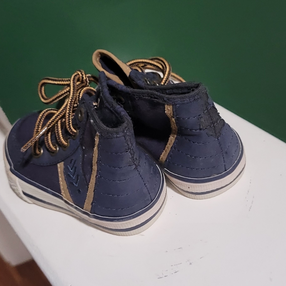 Childrens place sneakers